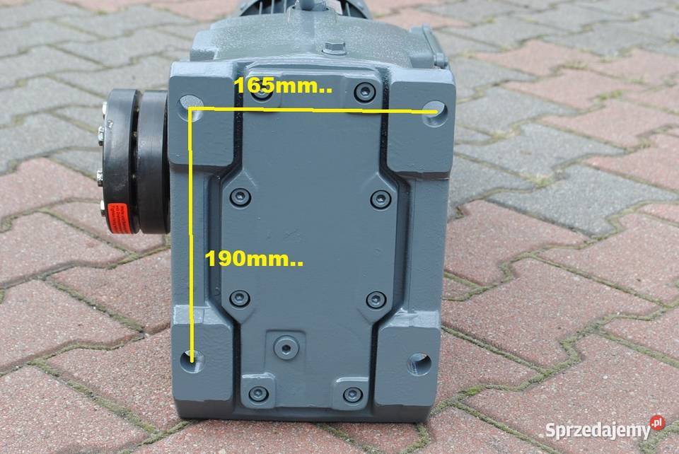 Motoreduktor kątowy 11kw 11obrmin z hamulcem Kargowa