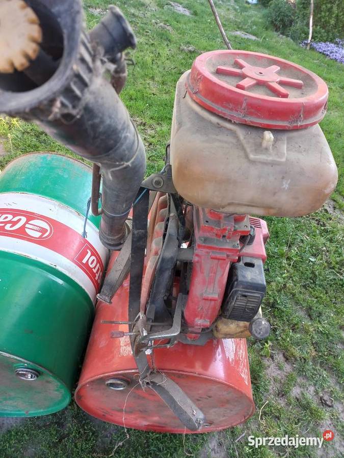 Opryskiwacz plecakowy spalinowy komatsu