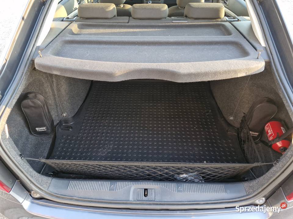 Salon Polska 1 właściciel nowości doinwestowana światła przeciwmgielne