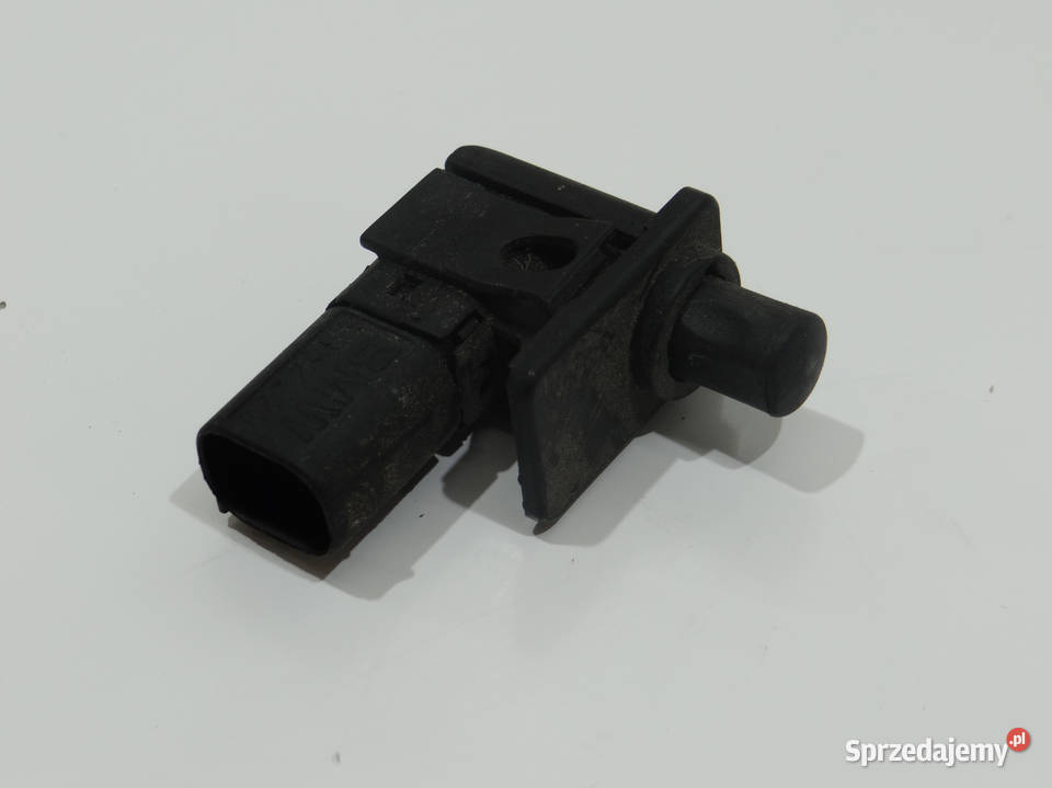 CZUJNIK OTWIERANIA MASKI BMW E60 8352229 4614830 Strzyżewice
