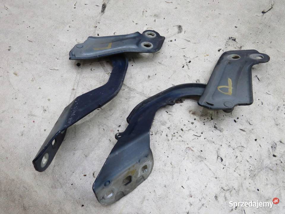 ZAWIAS MASKI PRAWY KUGA MK2 BM51A16800AD osobowe Motoryzacja
