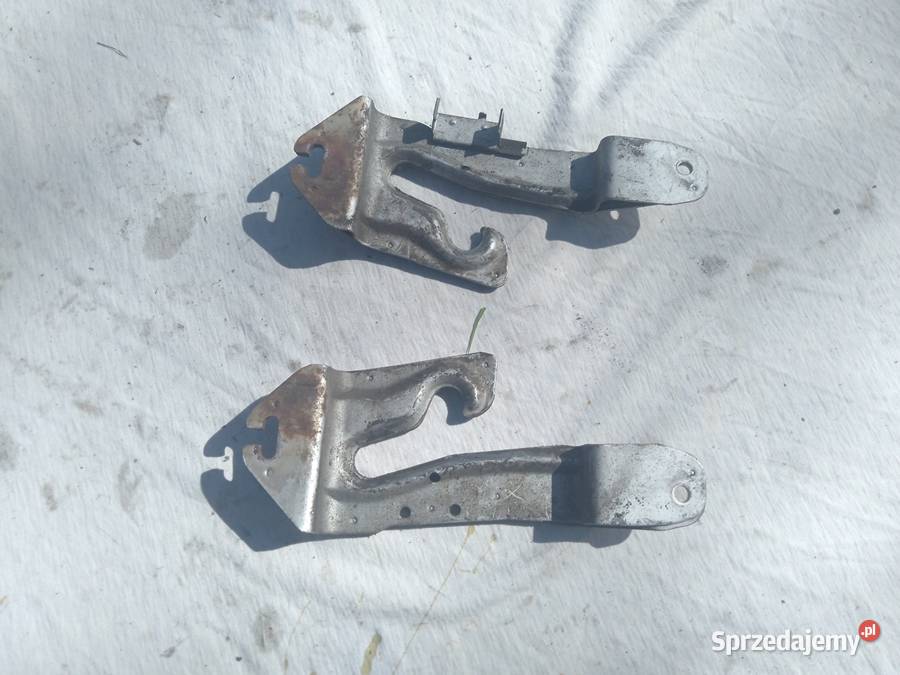 Ślizg maski BMW 5 E34 Poniatowa sprzedam