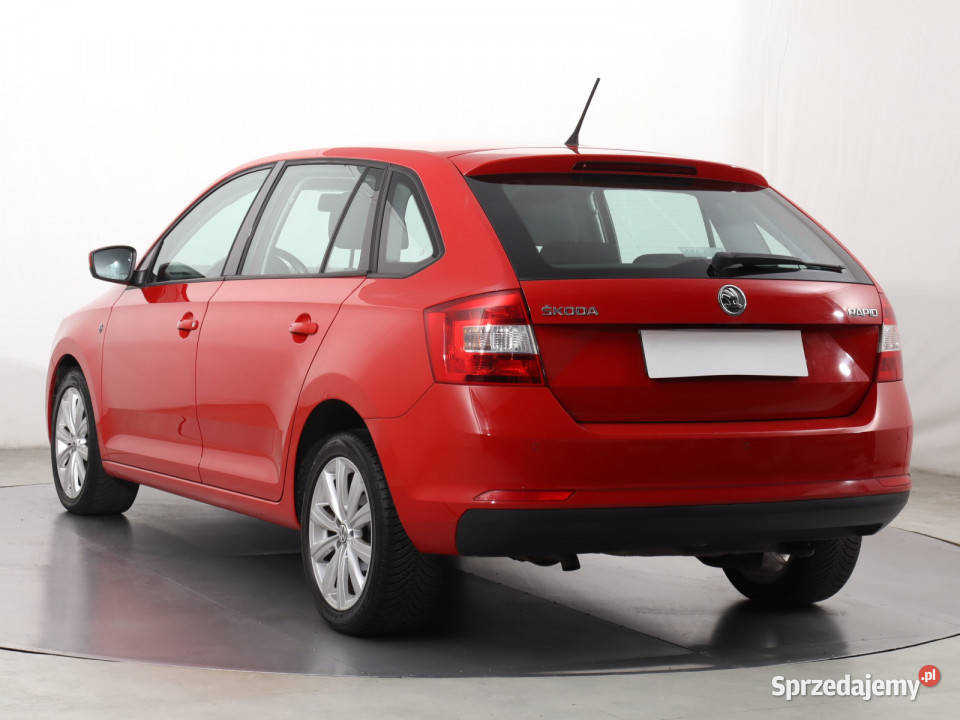 Skoda Rapid Spaceback 12 TSI czerwony Rapid Katowice