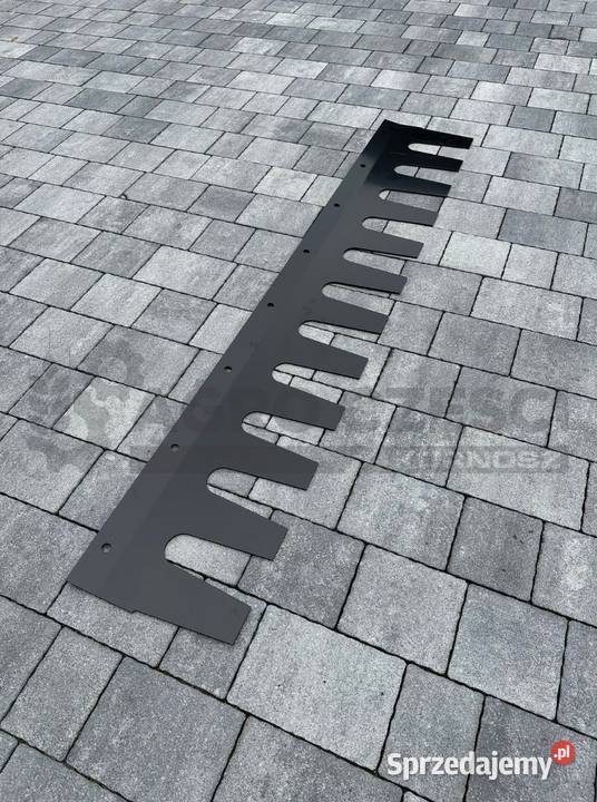 Blacha wylotu Klepiska do kukurydzy Claas Mega wielkopolskie Boruja Kościelna