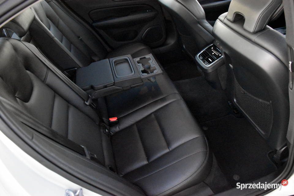Volvo S60 III T6 AWD MOMENTUM Pro 20Turbo 310 isofix Zduńska Wola