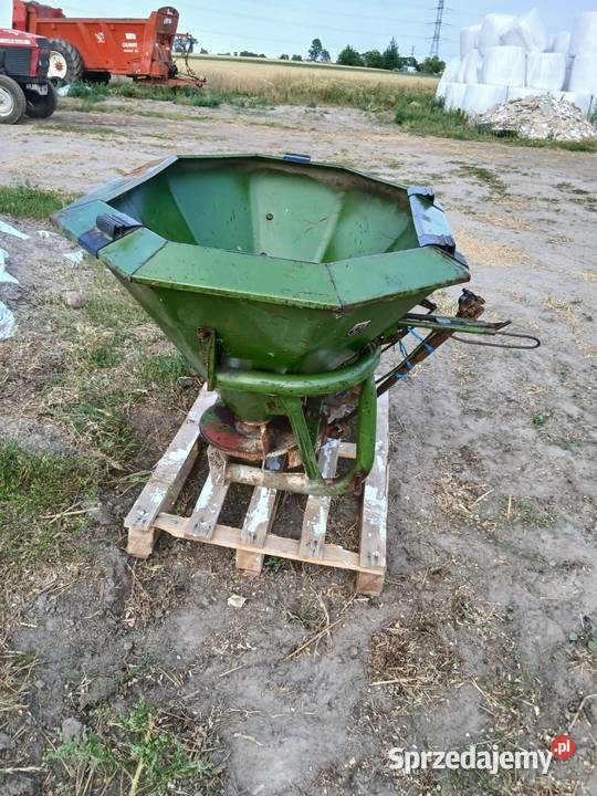 Rozsiewacz nawozu amazone ZAM 600 zam1501 piast wielkopolskie Konin
