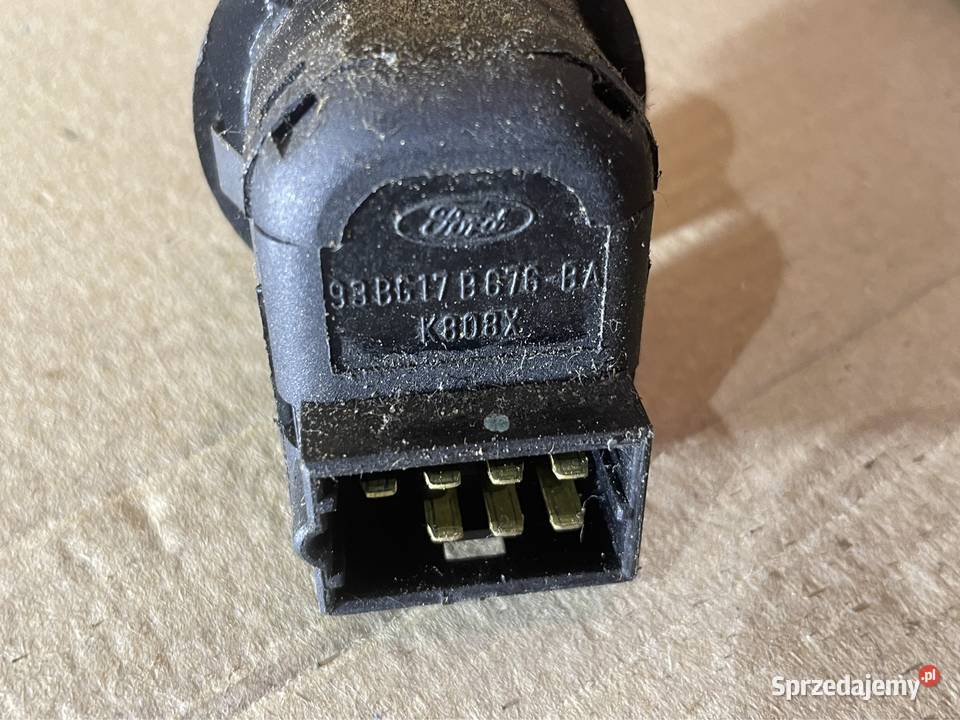 93BG17B676 Trójkąt regulacja lusterka ford Motoryzacja Szczecin