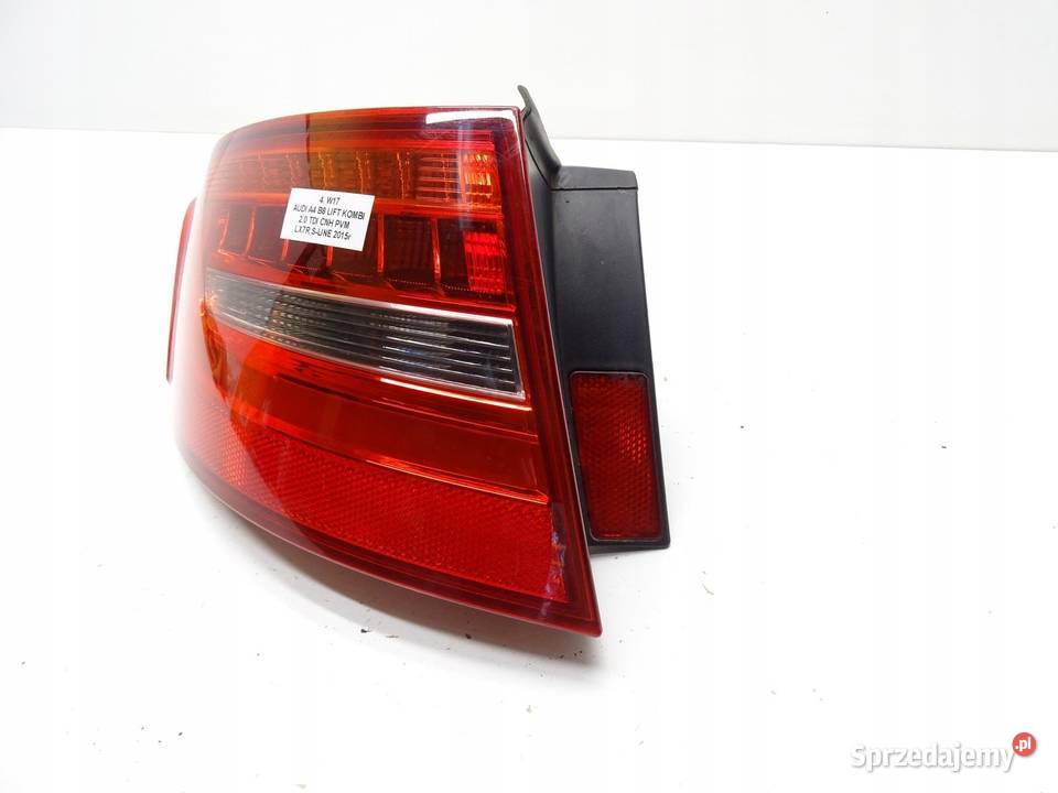 LAMPA LEWA LEWY TYŁ W BŁOTNIK AUDI A4 B8 AVANT osobowe