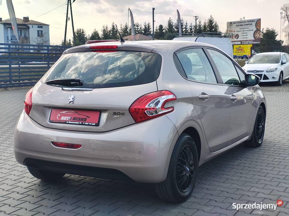 Peugeot 208 Niski Przebieg 80000 16HDI Stan centralny zamek Zarszyn