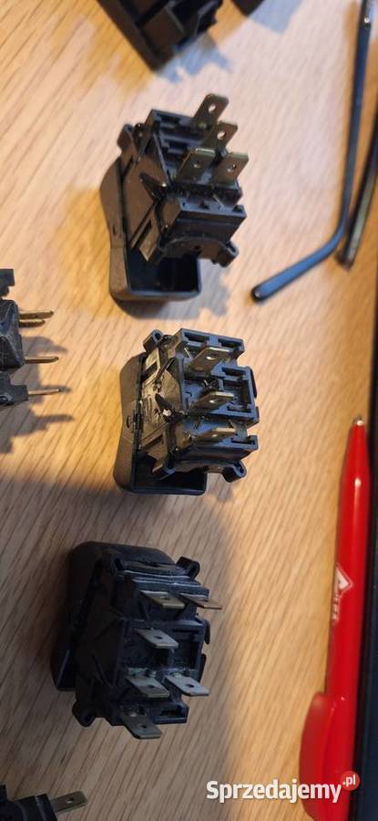 wyłaczniki do FIATA Pozostałe Rzeszów