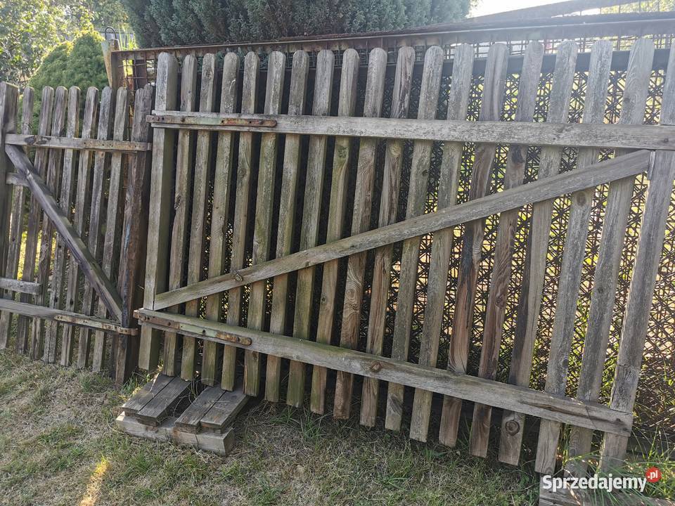 Brama drewniana jednoskrzydłowa z furtką Jaworzno