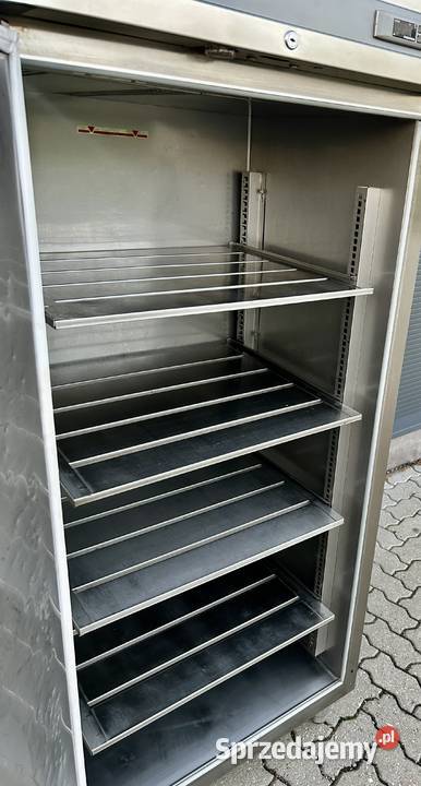 SZAFA CHŁODNICZA PORKKA 700L LODÓWKA CHŁODZIARKA