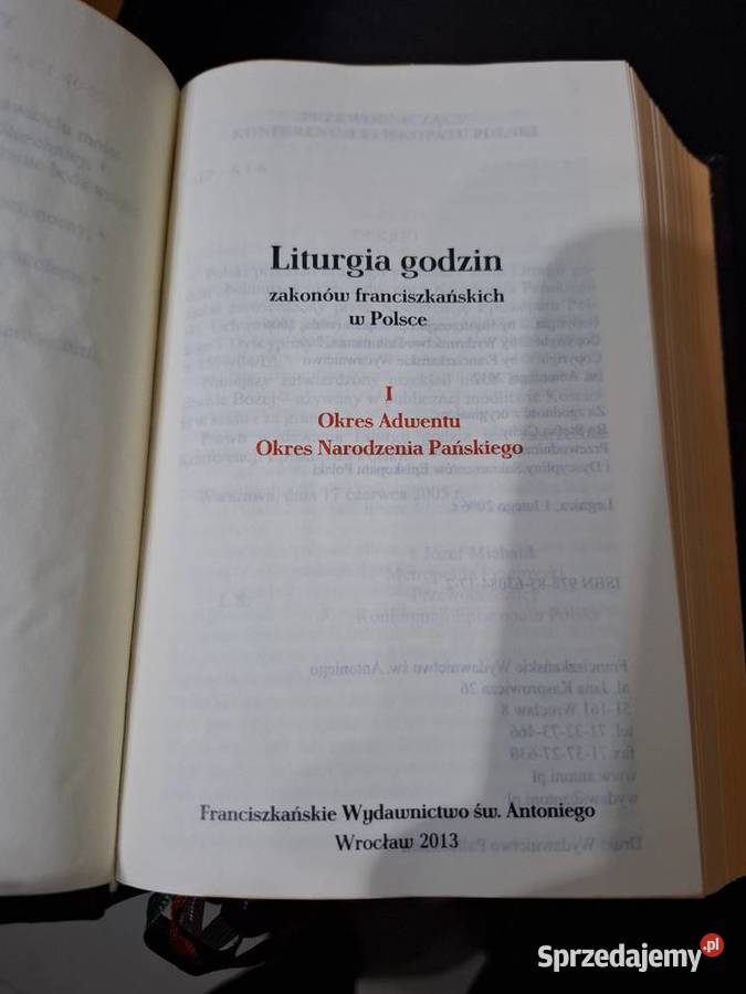 Liturgia godzin zakonów franciszkańskich twarda