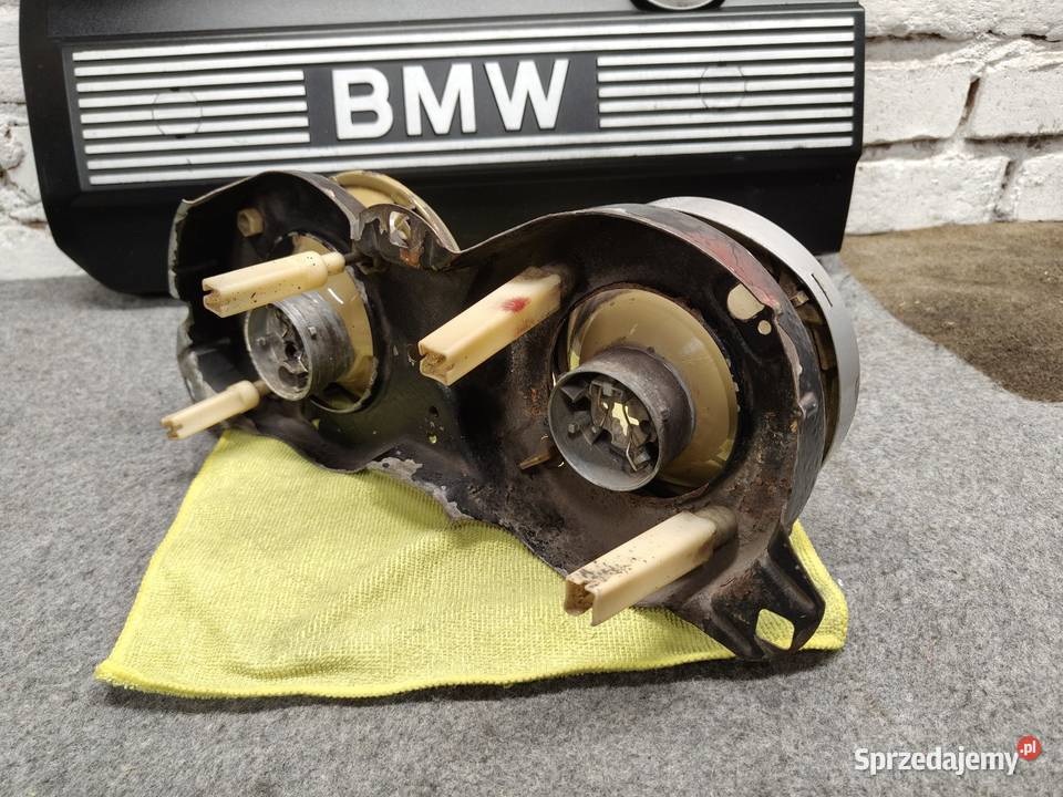 Bmw e30 lampa lewa Bosch oryginał wąska lampa Aleksandrów Łódzki