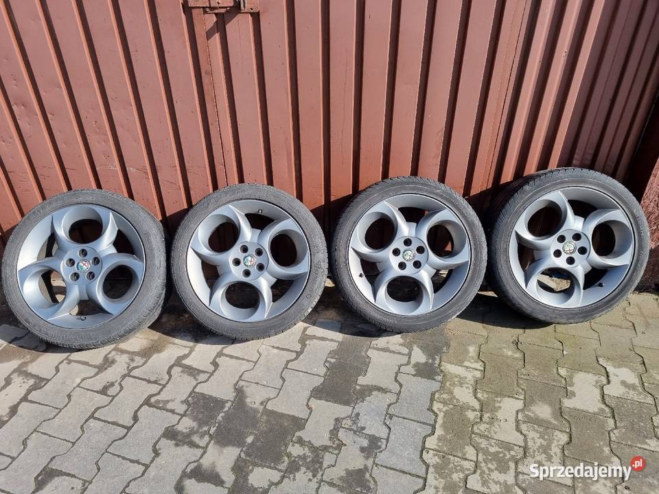 Alufelgi 17 Alfa Romeo 7j ET405 Barum Bravuris 3 Skawina