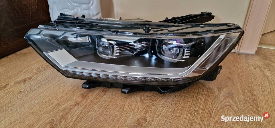Lampa vw passatB8lew osobowe Gliwice