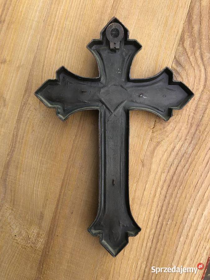 Stary Krzyż krucyfiks sygnowany