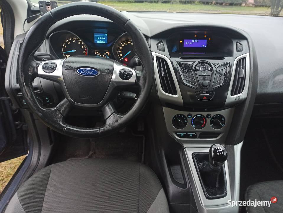 Ford Focus 16 115 Oryginalny lakier Podgrzewana 115KM Bełchatów sprzedam