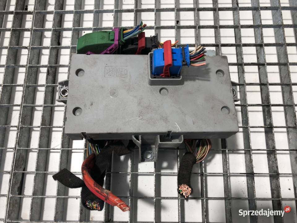 SKRZYNKA BEZPIECZNIKÓW PEUGEOT BOXER I Bus 22