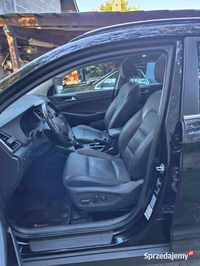 Hyundai Tucson 20 CRDI 4x4 Najbogatsza wersja Skierniewice