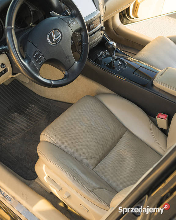 Lexus is 250 2007 elektryczne lusterka