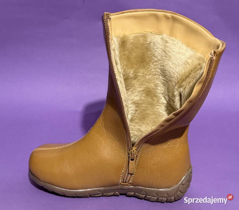 Beżowe ocieplane dziewczęce kozaki rozmiar 32 Żyrardów