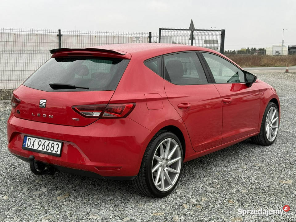 Seat Leon 16 TDI 105 20142015r STYLE zadbany