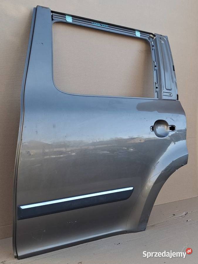 SKODA YETI 5L0 DRZWI LEWY TYŁ LEWE TYLNE osobowe Drzwi Bieleń