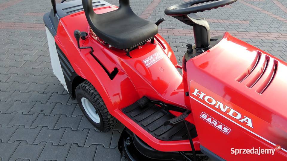 Traktorek kosiarka HONDA 2214 2 Cylindry 0502015 Świnice Warckie sprzedam