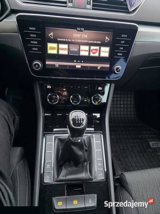 Skoda Superb 20 TDI Ambition 150 2018r Salon Karolków Szwarocki