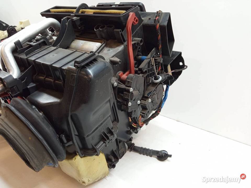 NAGRZEWNICA 8K1820005AE Audi A4 IV 20082015 B8 Nagrzewnice
