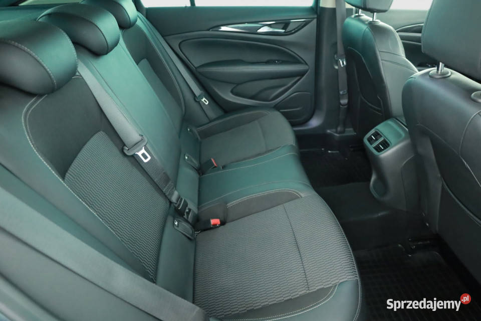 Opel Insignia 15 CDTI światła przeciwmgielne Piaseczno