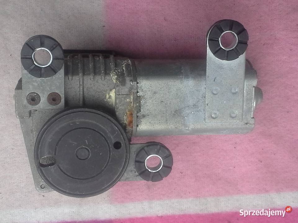 BMW E39 kombi Silniczek wycieraczki tył Dębno