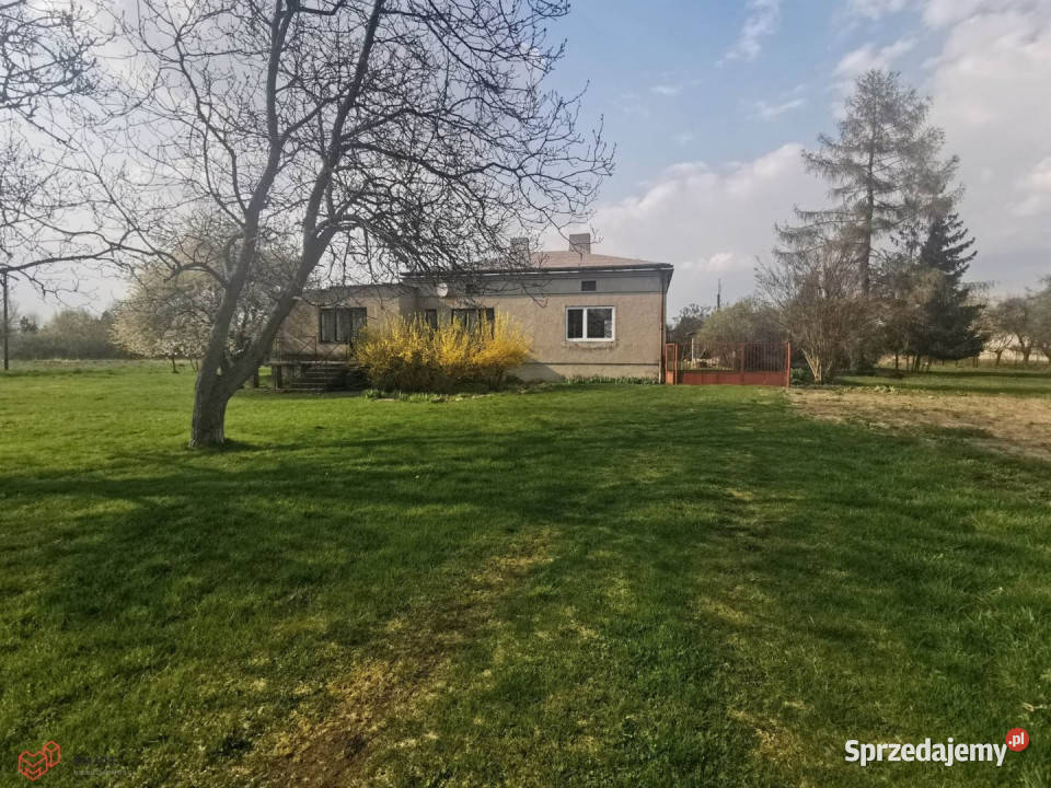 Dom wolnostojący Opiesin 130m2 3838zł/m2