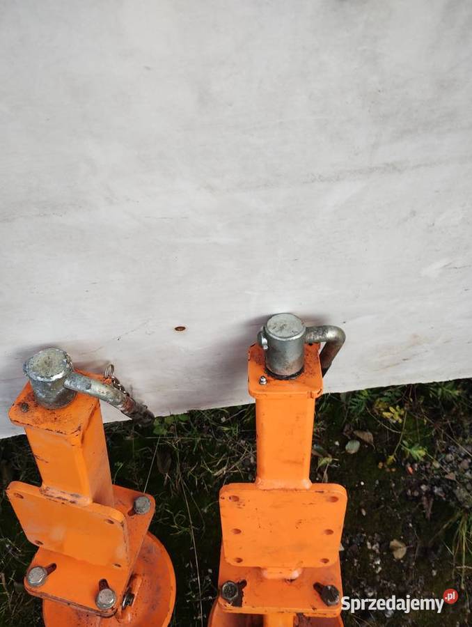 Podpory do pługa zamiatarki itp Zgierz