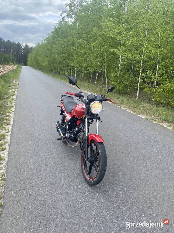 Benzer yanke Benzer Motocykle, skutery, quady Klonowo