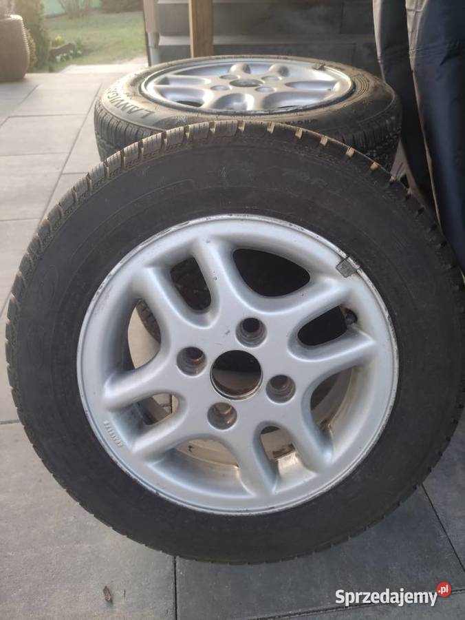 Całe koła opony alufelgi 13 ford