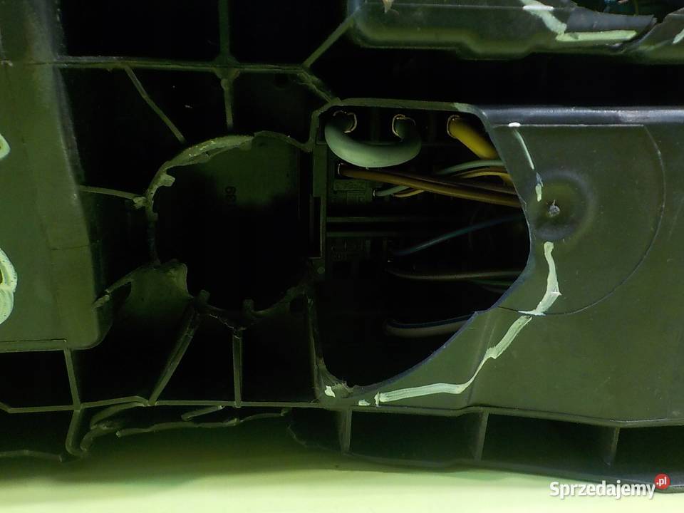 OPEL ASTRA J GTC 14T 16r 3D skrzynka Suków