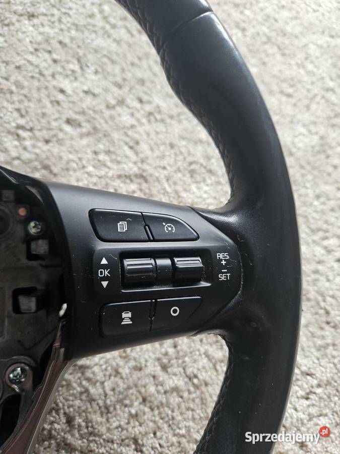 KIEROWNICA GRZANA KIA SORENTO III 3 MULTUFUNKCJA sprzedam