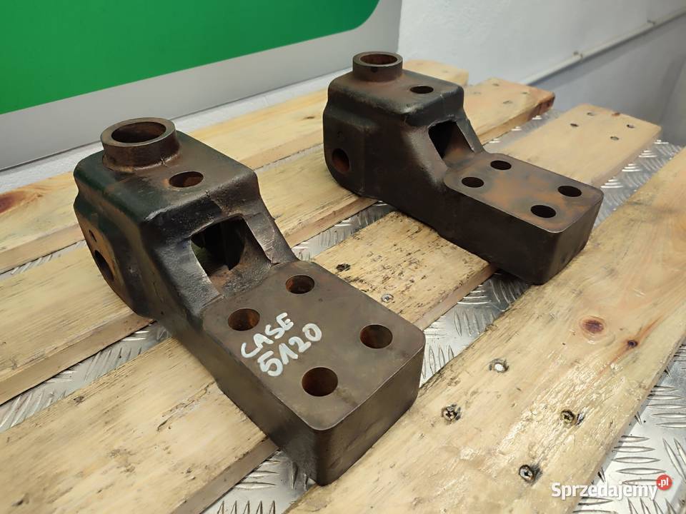 Wspornik tylnej osi napędowej 1348144C1 CASE