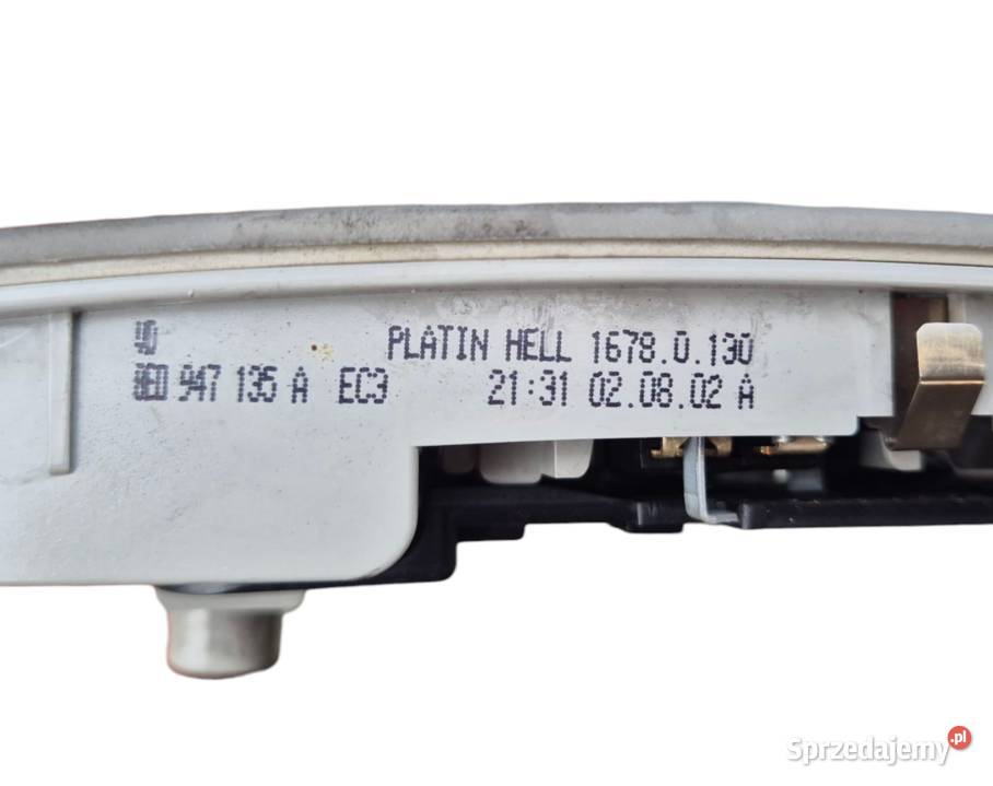 LAMPKA PODSUFITKI AUDI A4 B6 A4 B7 A3 8P Działoszyce