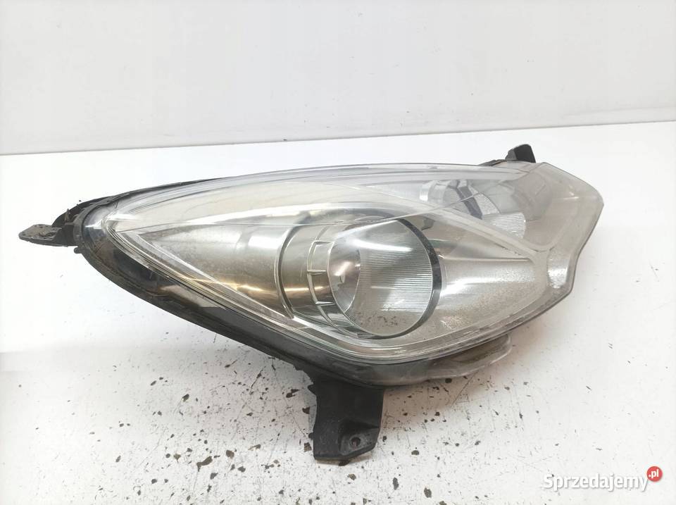 LAMPA PRZÓD PRAWA EU 9673814380 Citroen C3 II Rok produkcji 2012 sprzedam