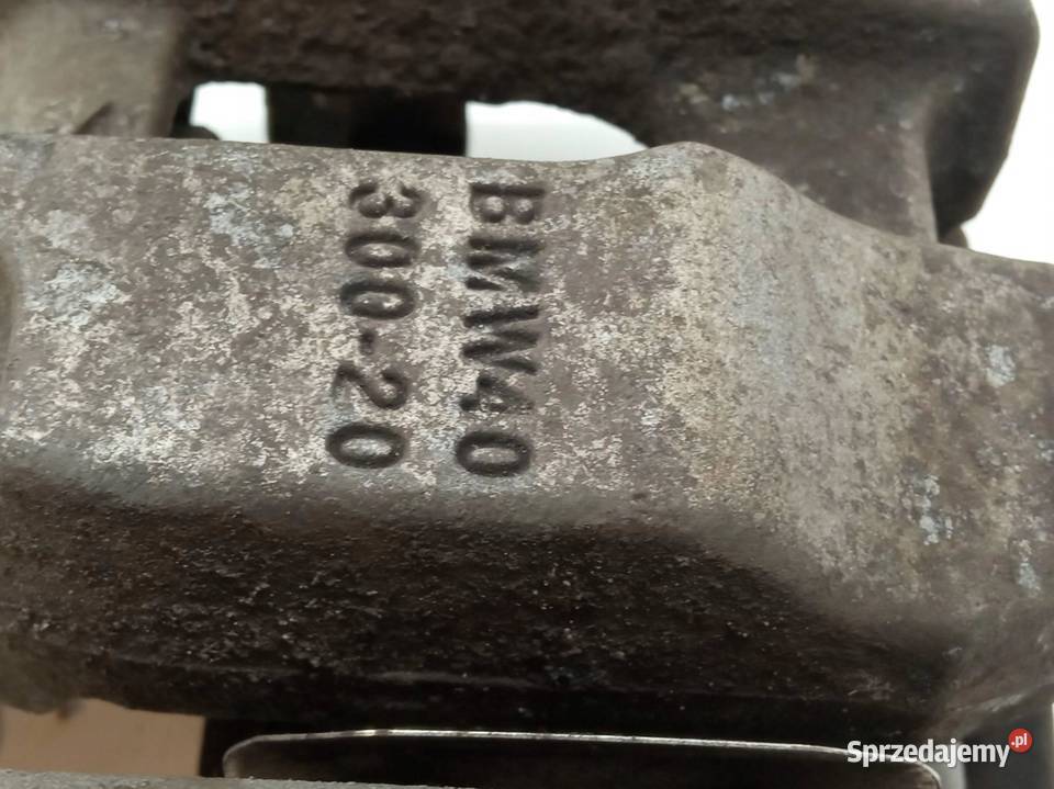 ZACISK HAMULCOWY PRAWY TYŁ ELEKTRYCZNY 4030020
