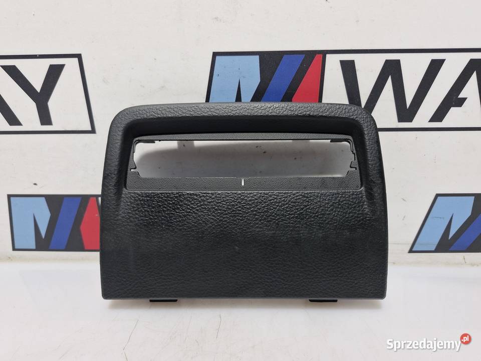 BMW F30 F31 F32 F36 OSŁONA RAMKA PANELU