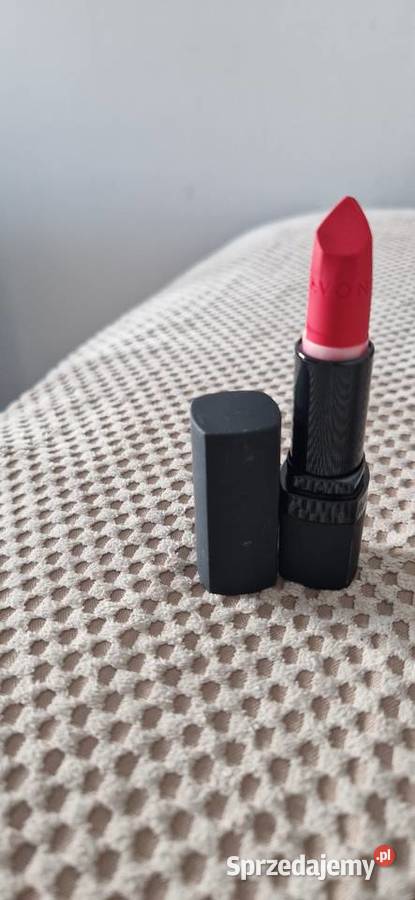 szminka pomadka Avon ultramatowa ruby kiss małopolskie Kraków