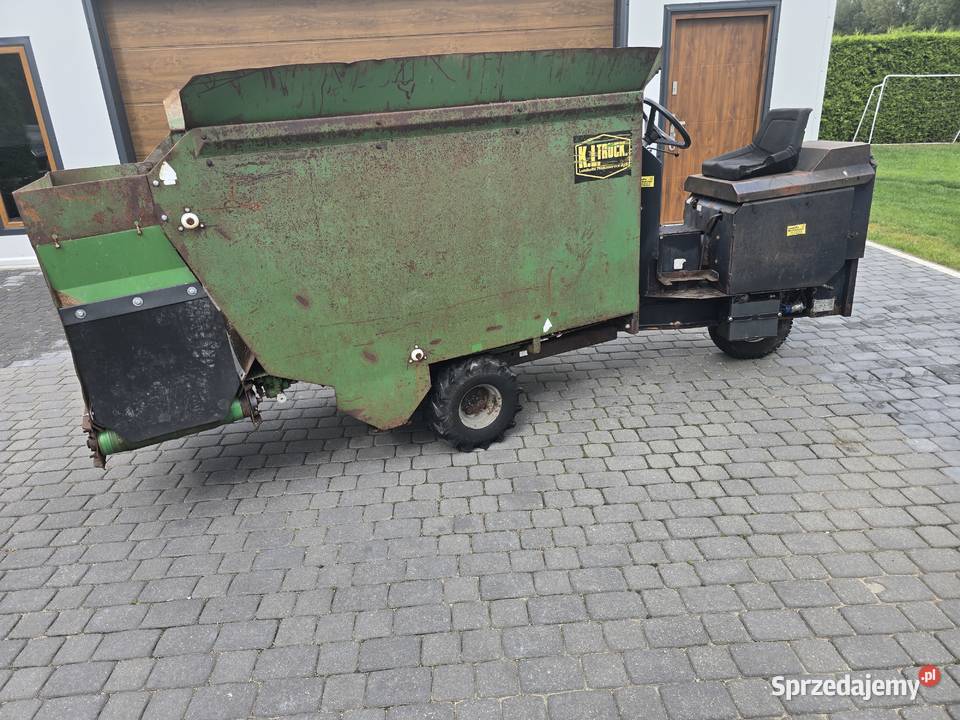 Mini paszowóz samojezdny Diesel Wąbrzeźno