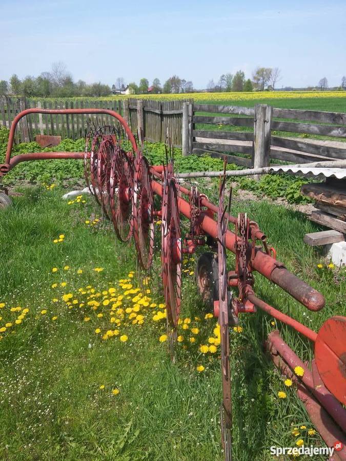 Przetrząsarka przewracarka do sianawichergwiazda Maszyny rolnicze Lubiczyn sprzedam