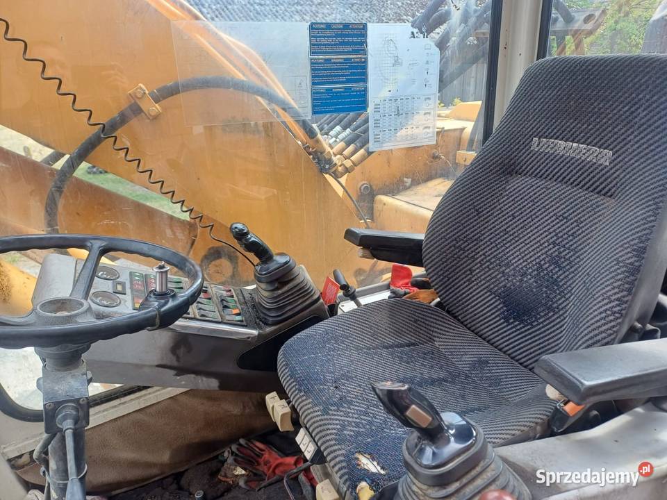 Liebherr 312 z osprzętemzero wycieków komputerów Rok produkcji 2000 świętokrzyskie Bodzentyn