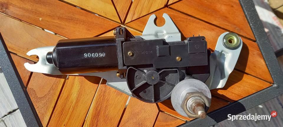 SILNICZEK WYCIERACZKI TYŁ INFINITI FX35 1 I S50 FX małopolskie Kraków