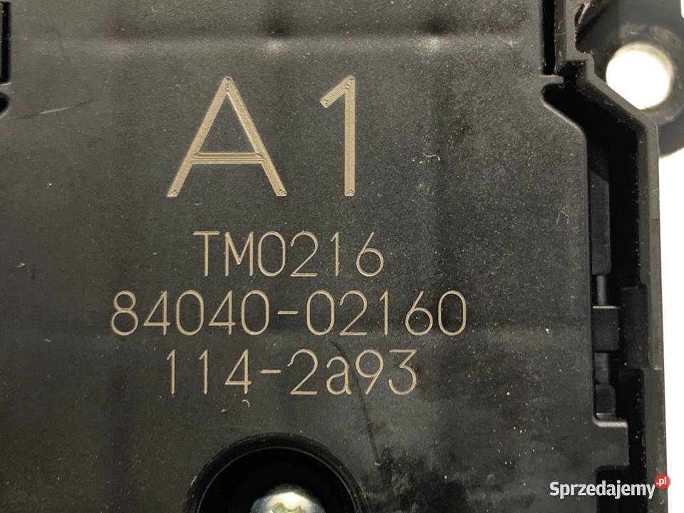 PRZEŁĄCZNIK SZYB TOYOTA COROLLA E21 8404002160 Części samochodowe sprzedam